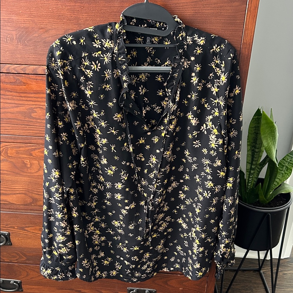 Floral Black Blouse